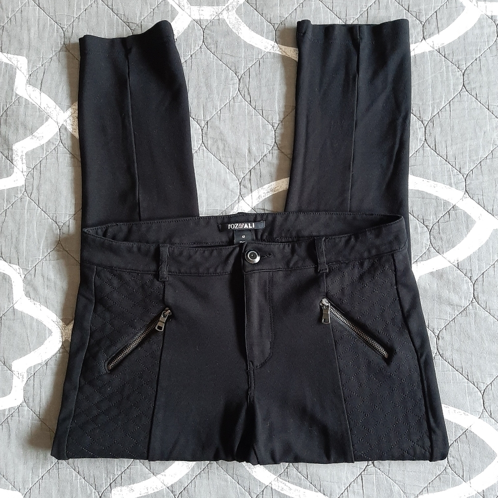Black leggings LIKE NEW